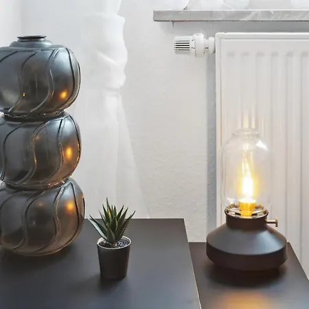 Blue Lagoon: Design Fur 4 Mit Schreibtisch, Parkplatz, Kuche Apartment *
